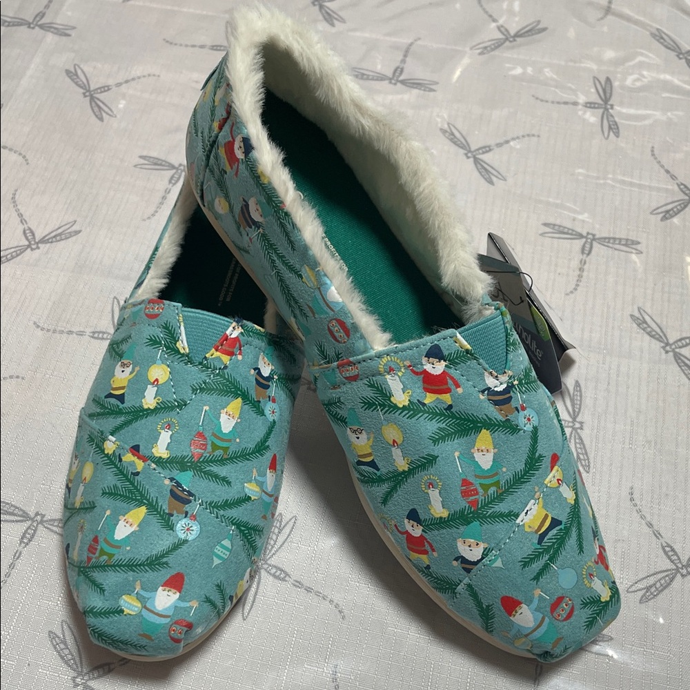 TOMS 🎄 Festive Glow Sneakers - Green